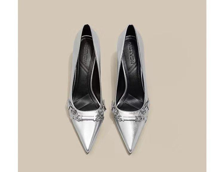 womanshoes2411063917